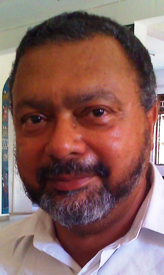 Dr Ahmed Gurnah - moto_0046